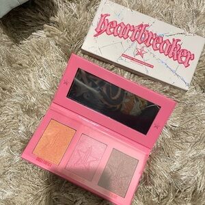 Jeffree Star Heartbreaker Skin Frost Highlighter Palette